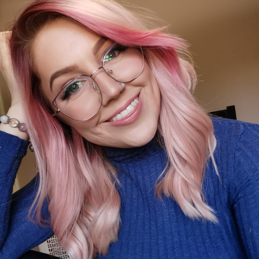 Meet your Posher, Kim